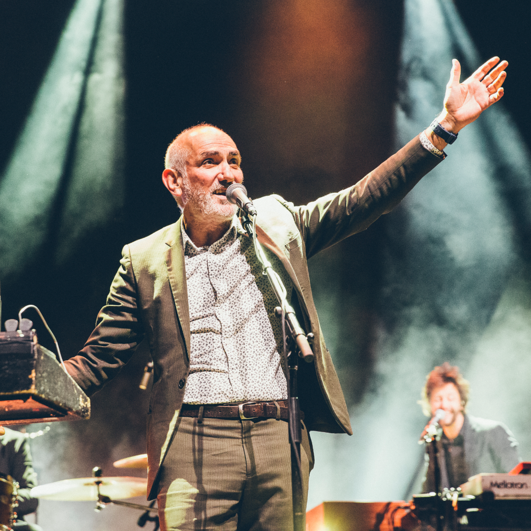 DRINKING Paul Kelly